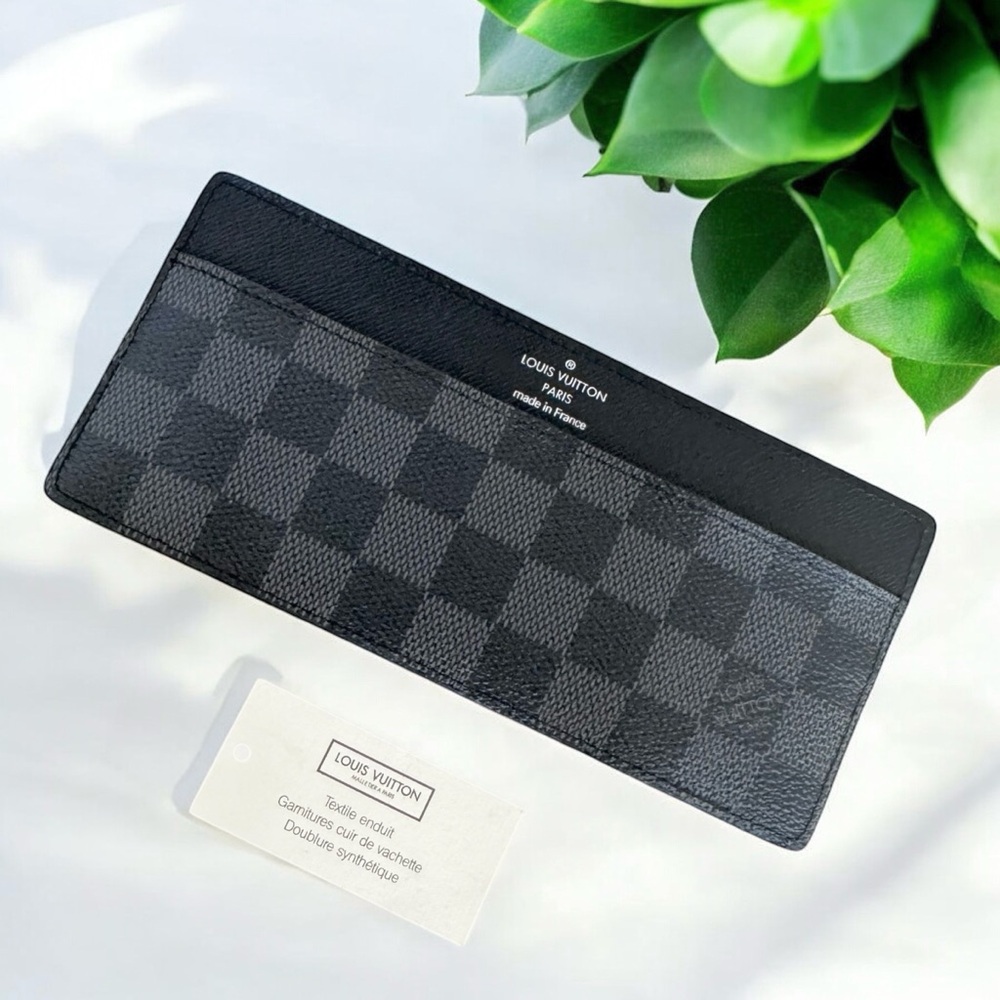 SOLD -💎Authentic Louis Vuitton Damier Graphite Wallet Card Holder